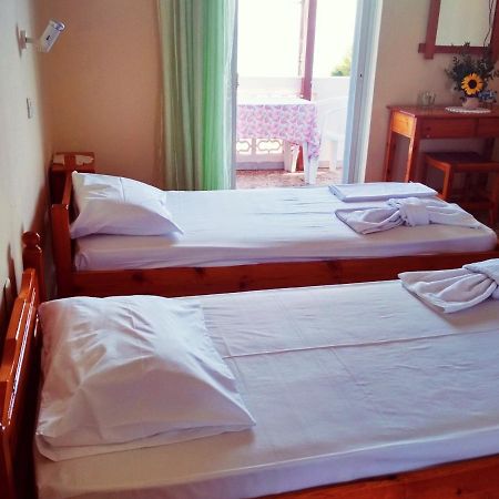 Billy'S Amoudi Apartments Екстер'єр фото