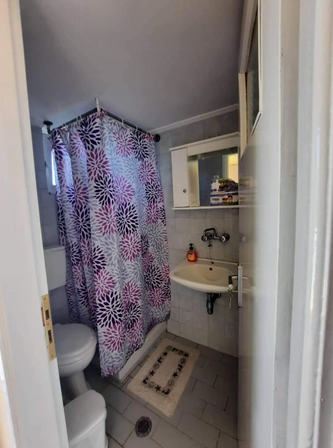 Billy'S Amoudi Apartments Екстер'єр фото