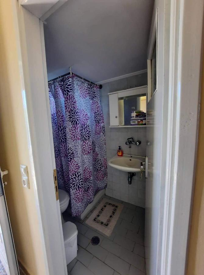 Billy'S Amoudi Apartments Екстер'єр фото