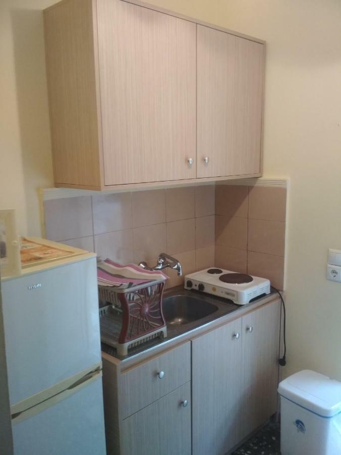 Billy'S Amoudi Apartments Екстер'єр фото